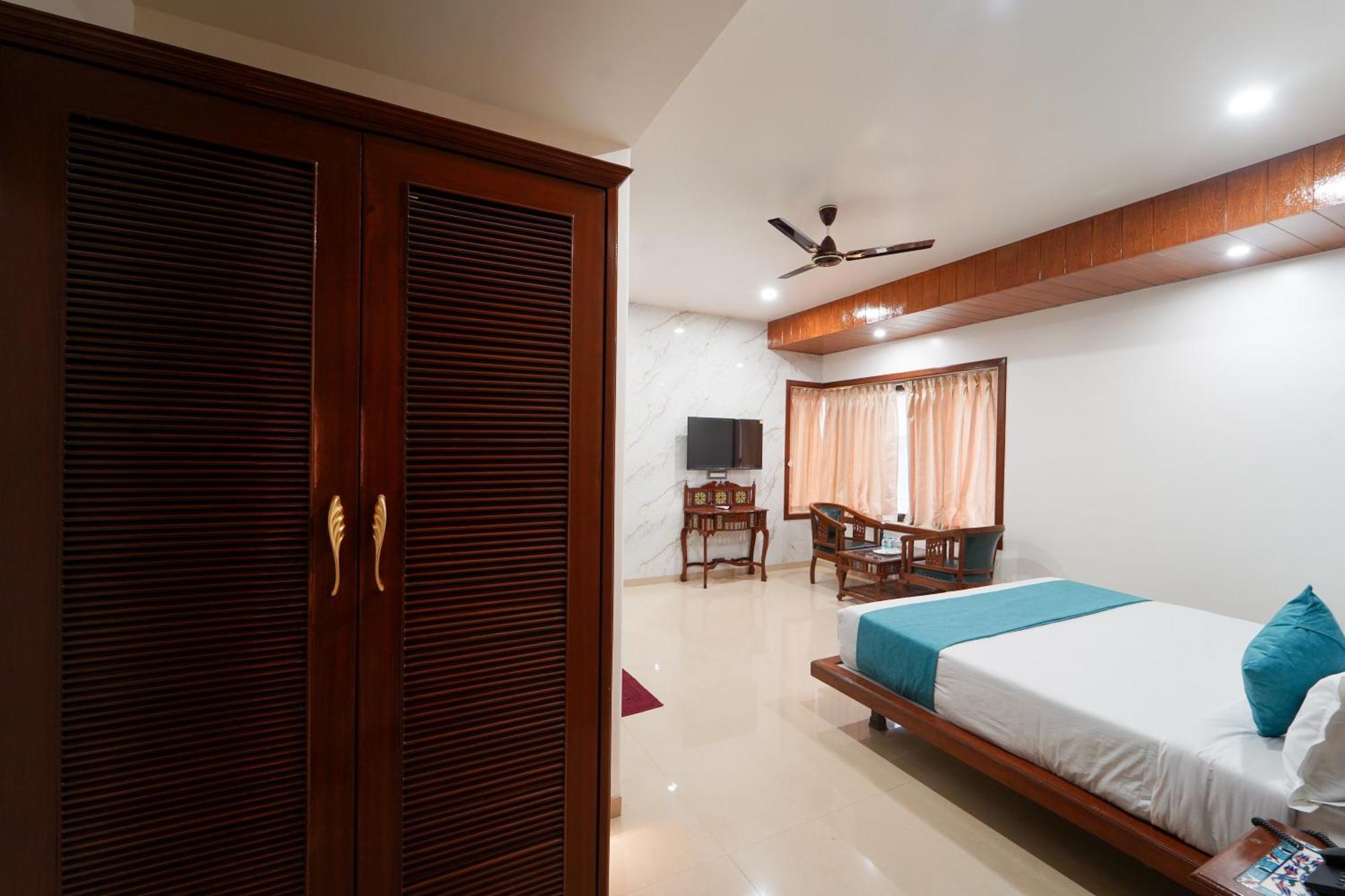 Hotel Bright Star Mahābaleshwar Exterior foto