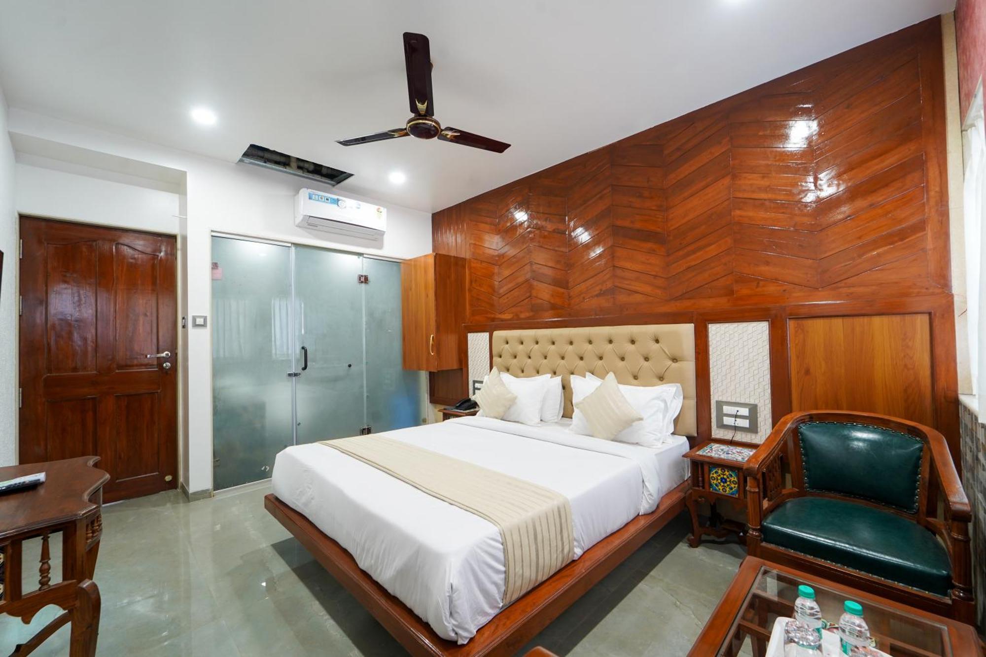 Hotel Bright Star Mahābaleshwar Exterior foto